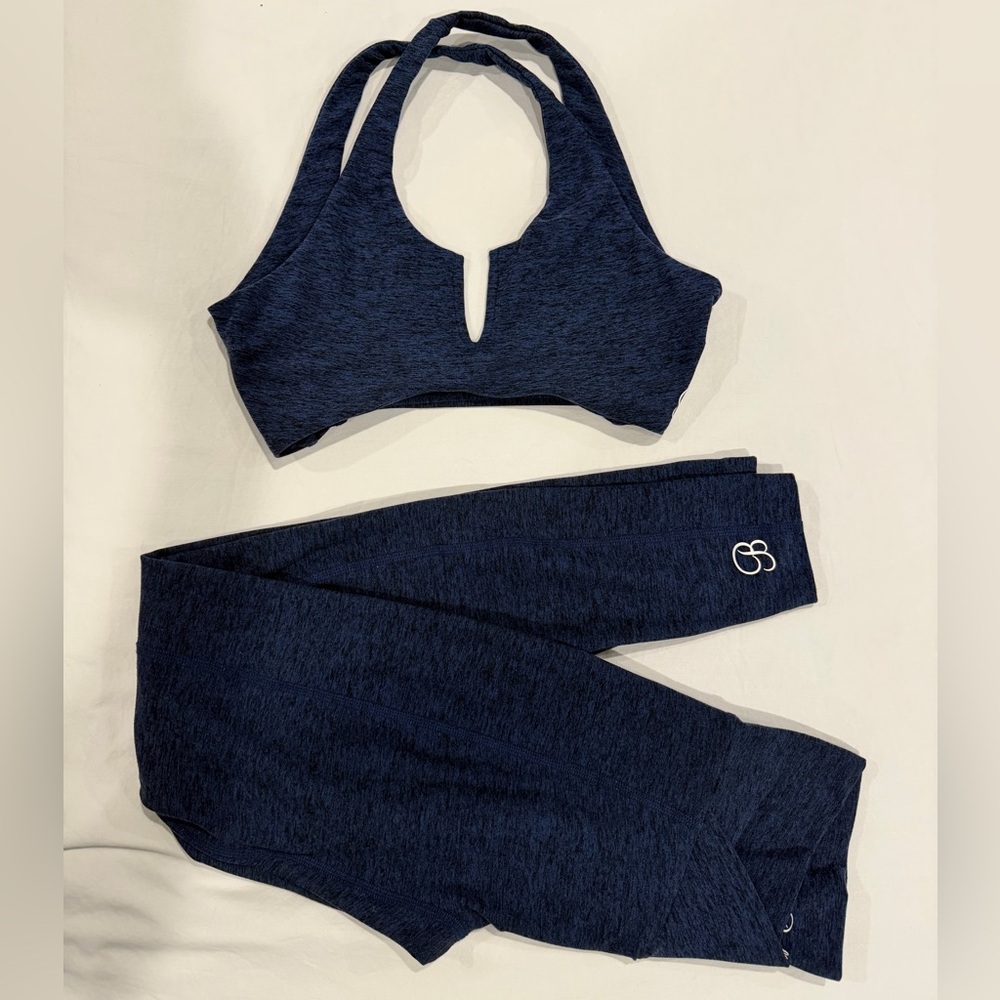 Bombshell Sportswear Set - Picture 5 of 5